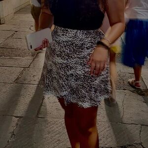 Juniors ruffle mini skirt